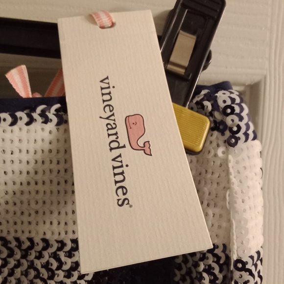Vineyard Vines Skirt size medium New with Tags - Picture 3 of 6